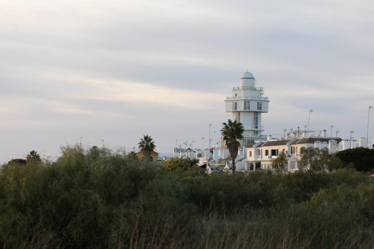 Tolles Ferienhaus Mit Sonnenterrasse Direkt Am Meer Исла-Кристина Экстерьер фото